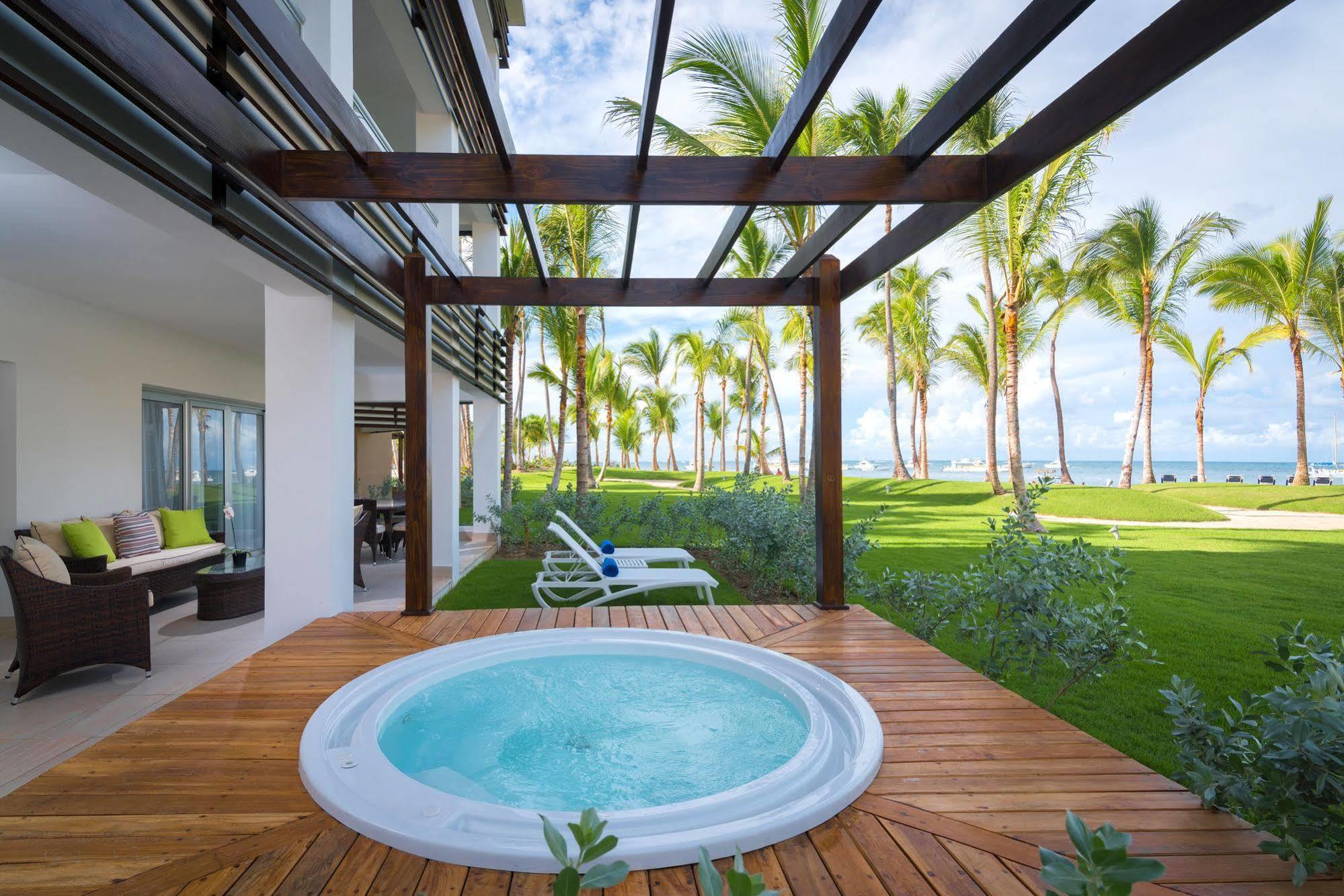 Bluebay Grand Punta Cana 5*