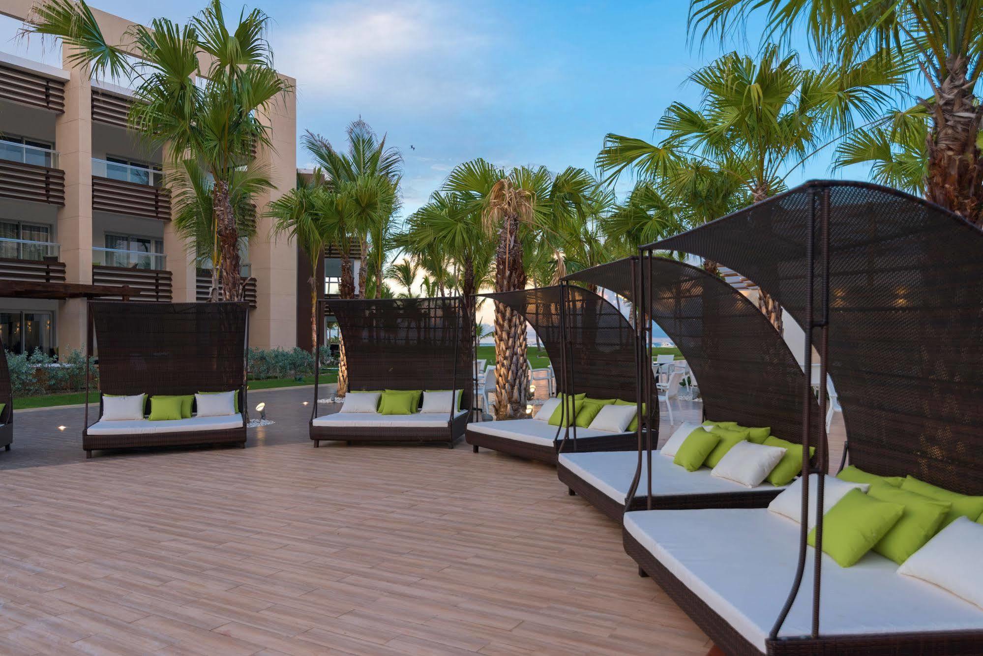 Bluebay Grand Punta Cana Resort Cabeza de Toro