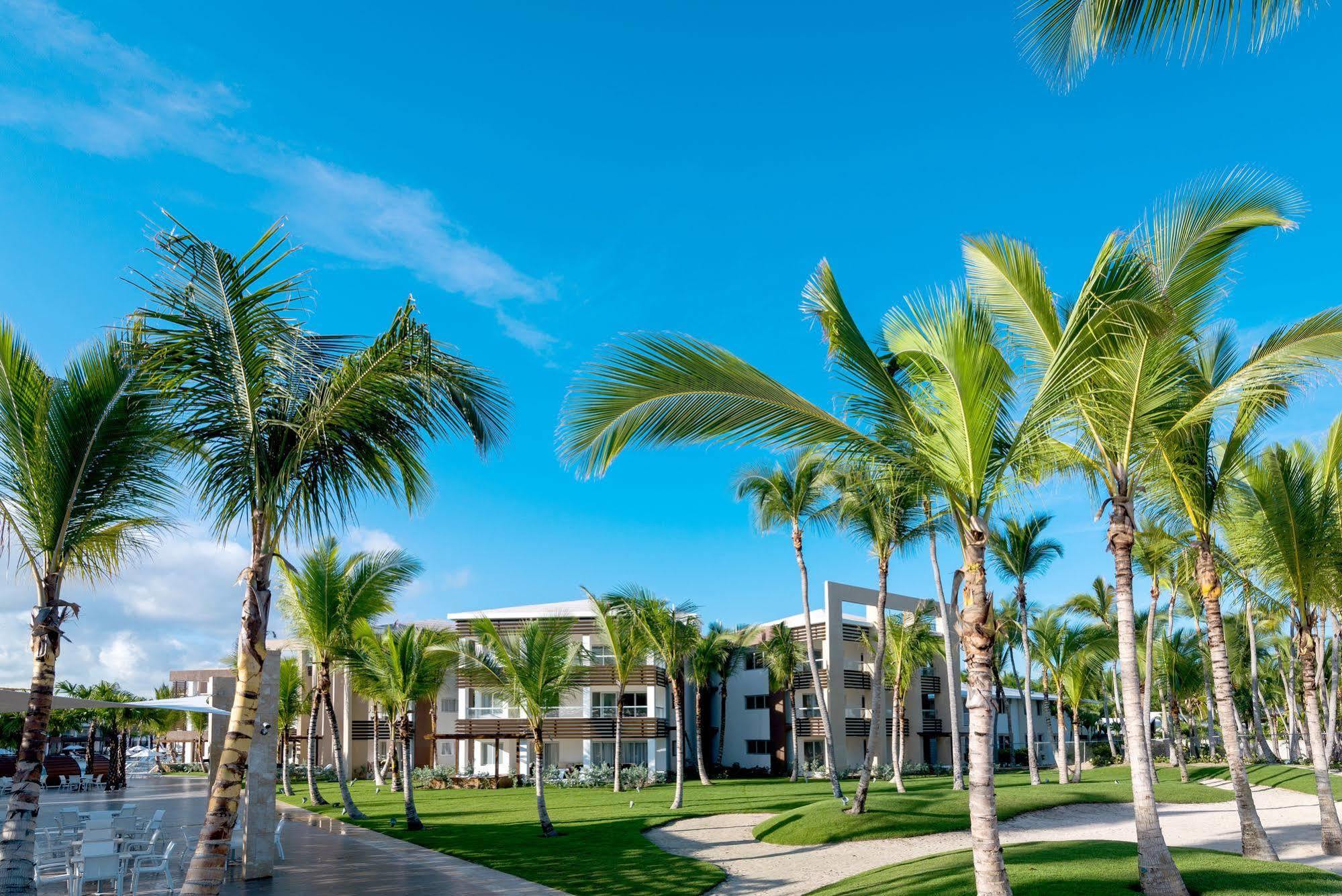 Bluebay Grand Punta Cana Resort 5*