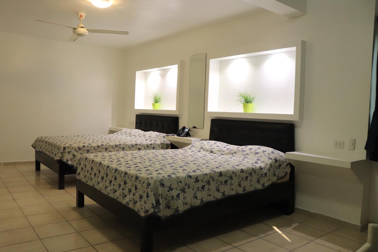 Esmeralda Hotel 3*