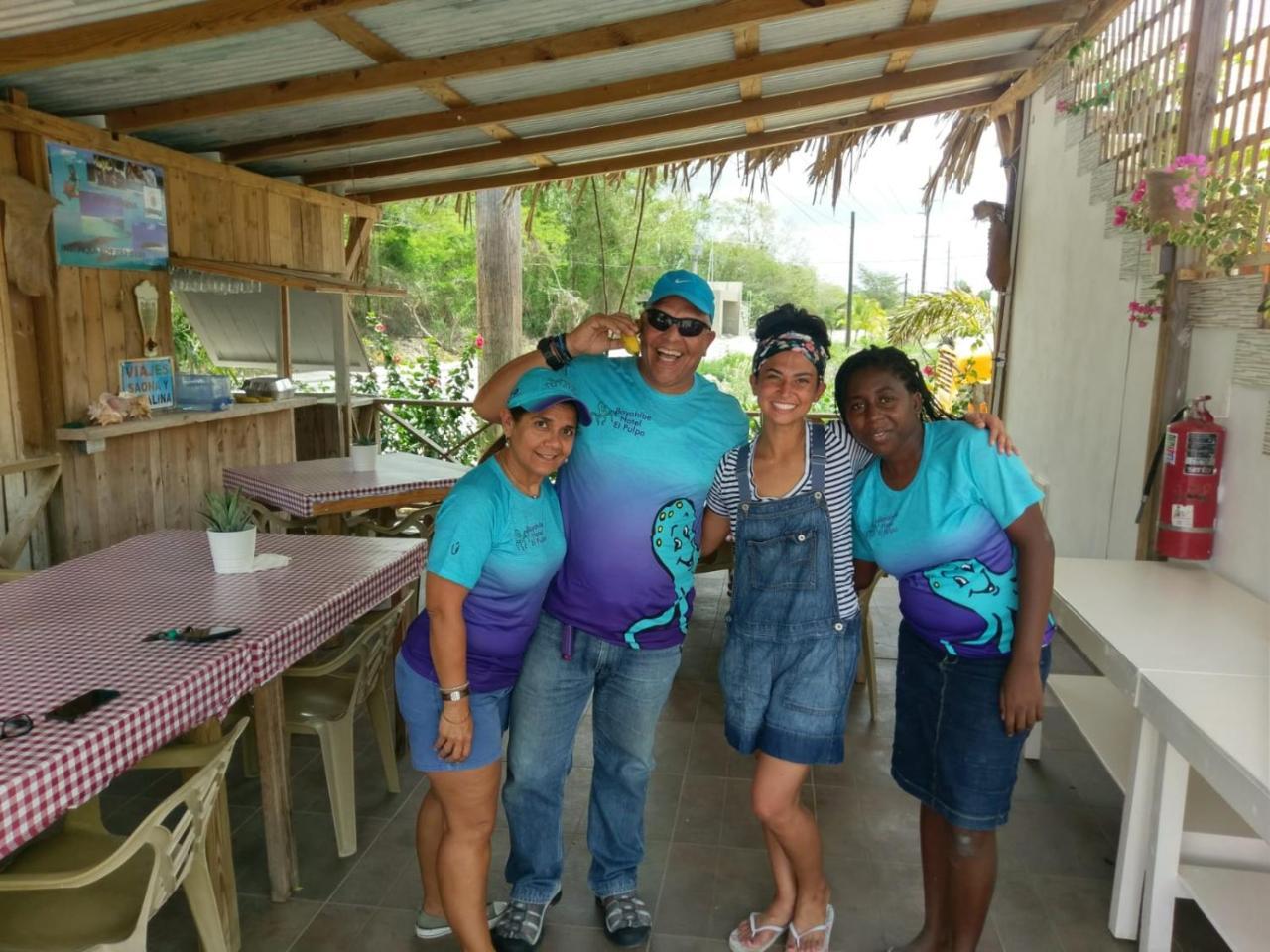 El Pulpo, Hostel