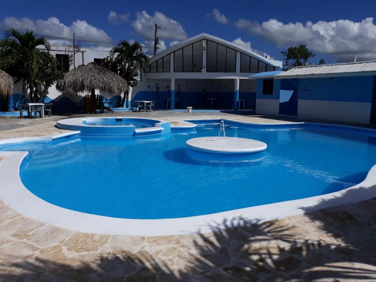 Sol Azul Hotel 3*
