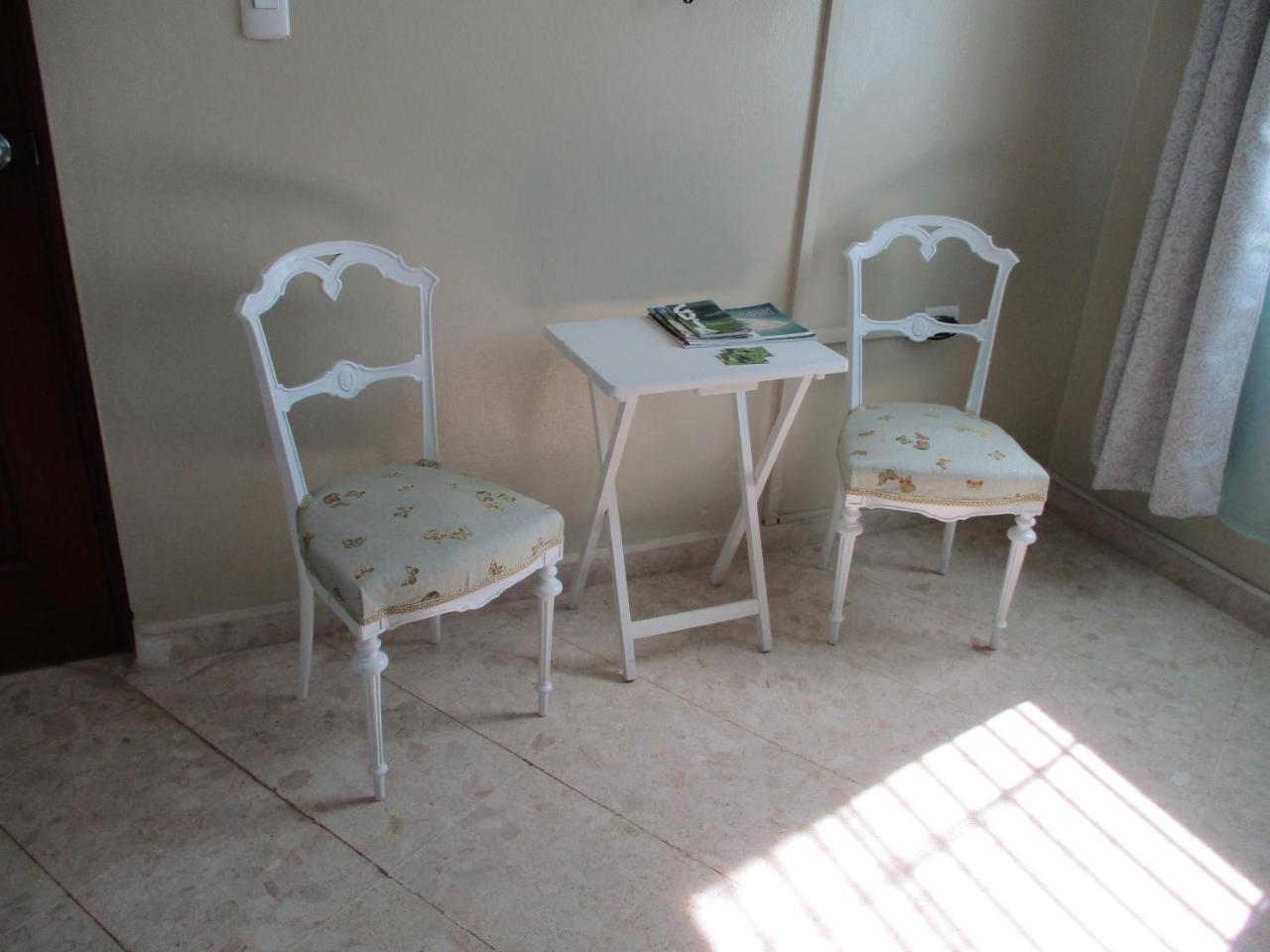 Guest house Chambres D'hotes *