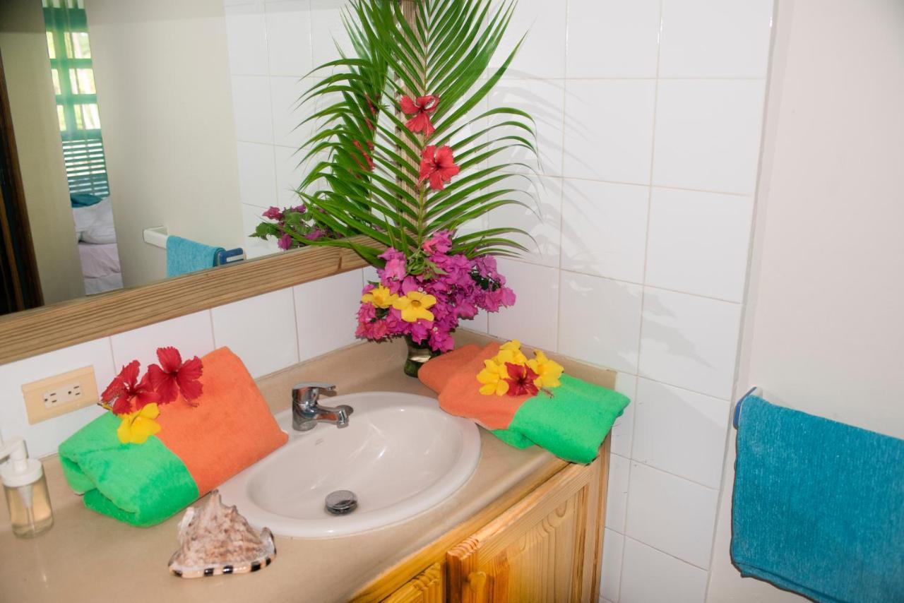 El Pelicano Aparthotel 3*