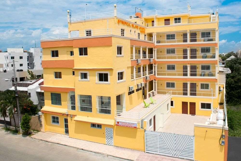 Aparthotel Tropical Island 3*