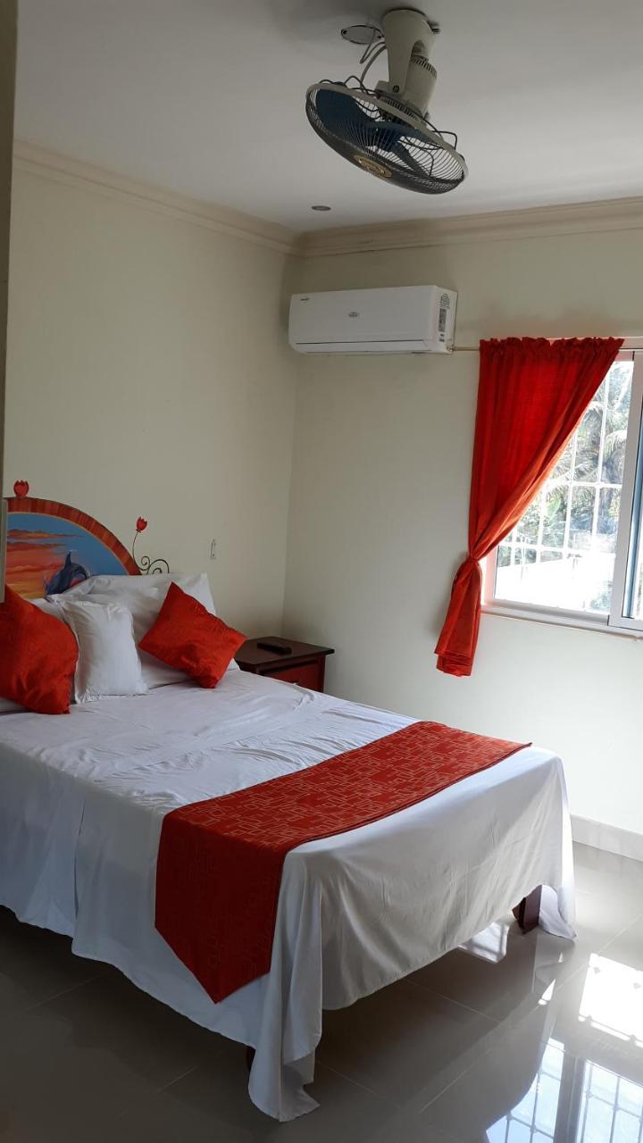 Edificio Cinda Foundation Apartment *