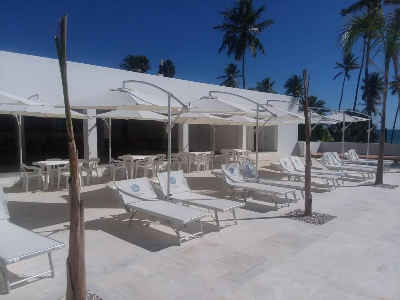 Oasi Encantada -