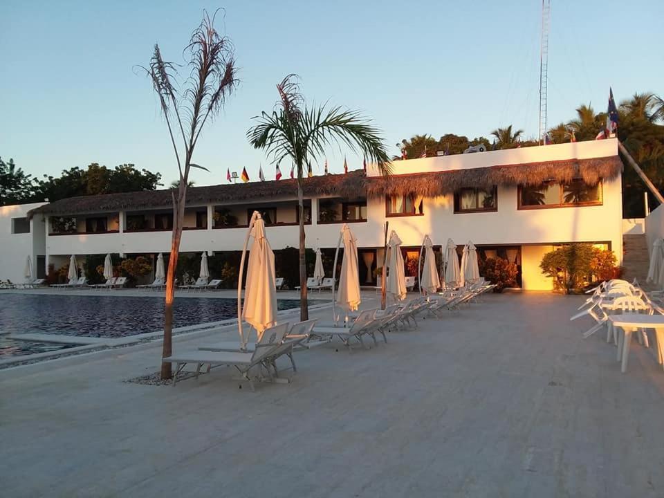 Hotel Oasi Encantada -
