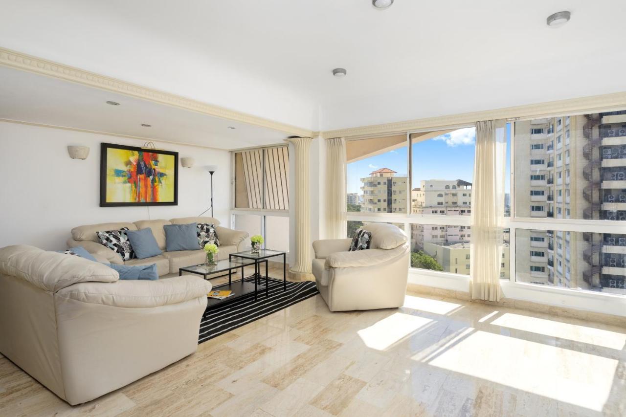Apartment Large Beautifull With Sea And Park View
