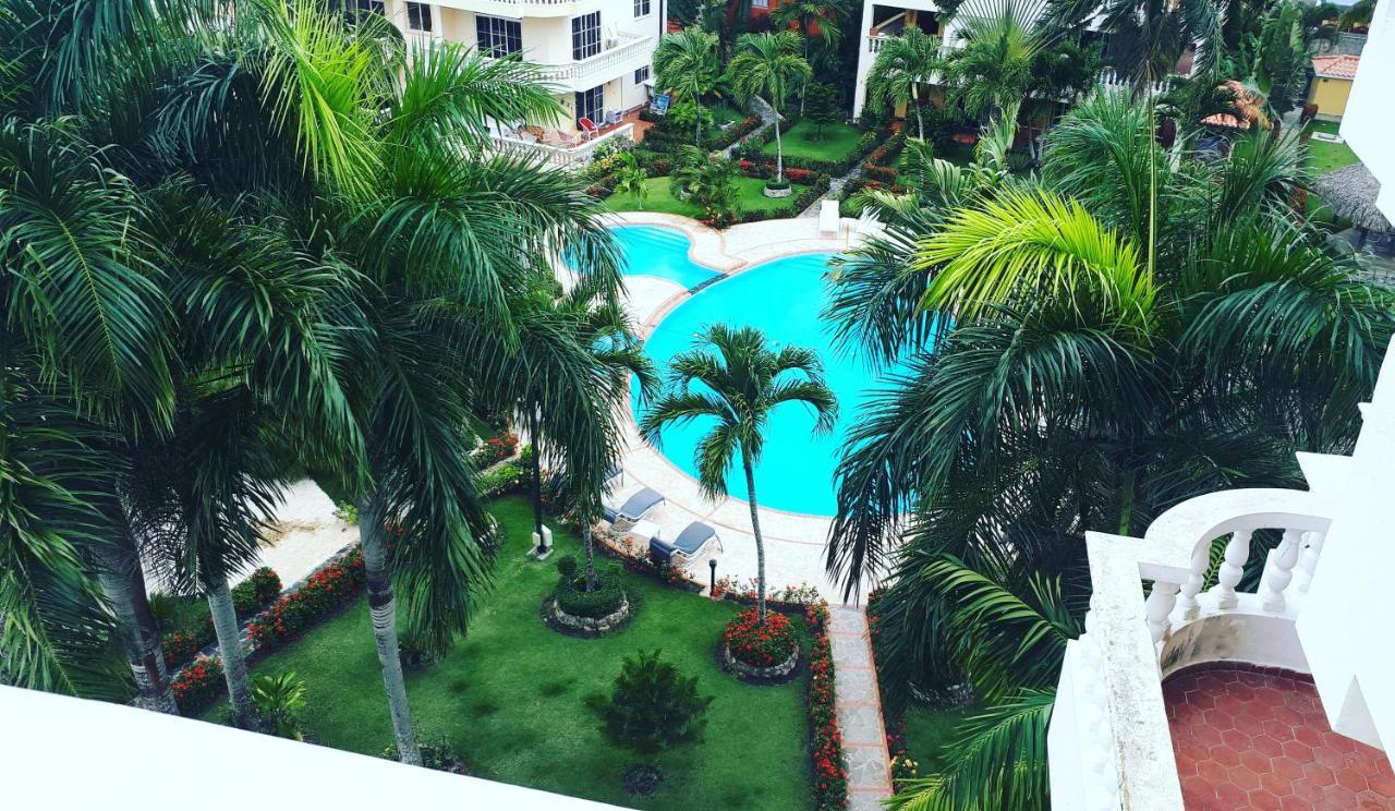 Residencial Las Palmeras De Willy Resort Boca Chica
