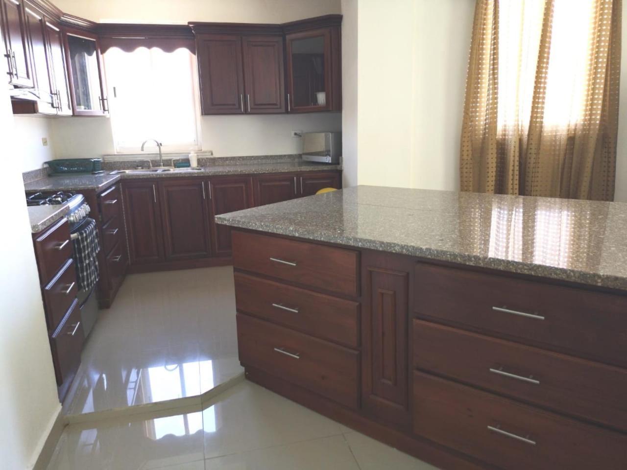 Amanda Del Mar A 1 Apartment