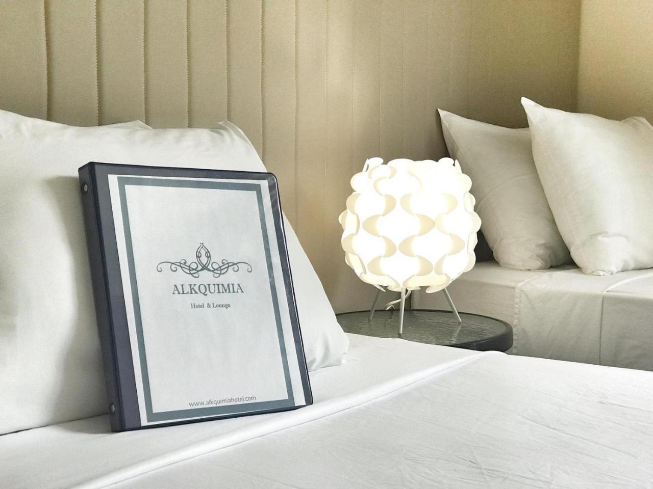 Alkquimia Hotel, Lounge And Bar