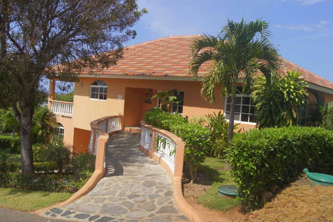 Villa Beautiful 3 Bedroom Ocean View In *