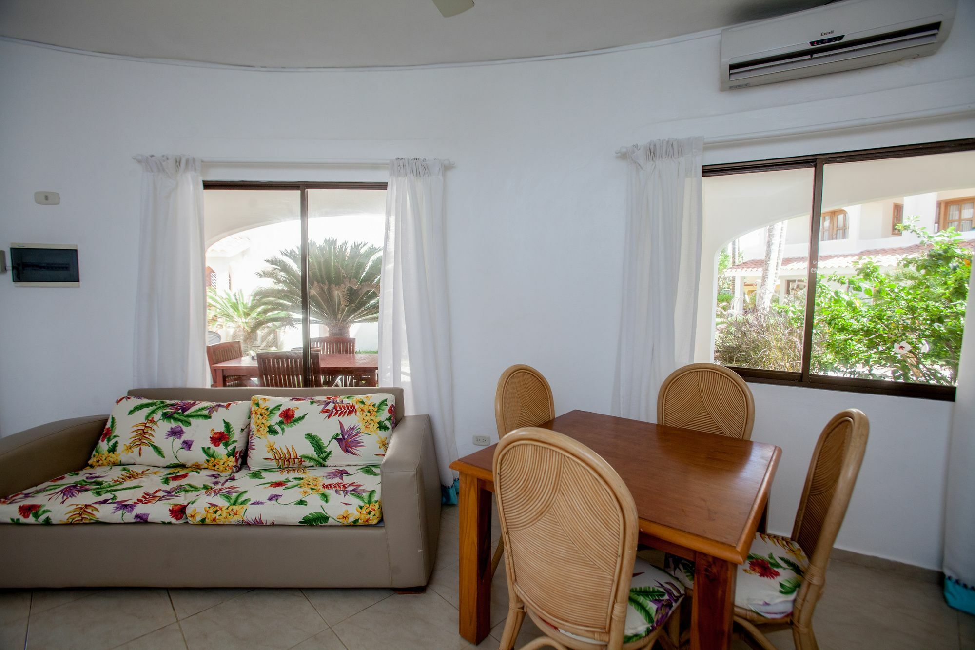 Hotel Corales Village