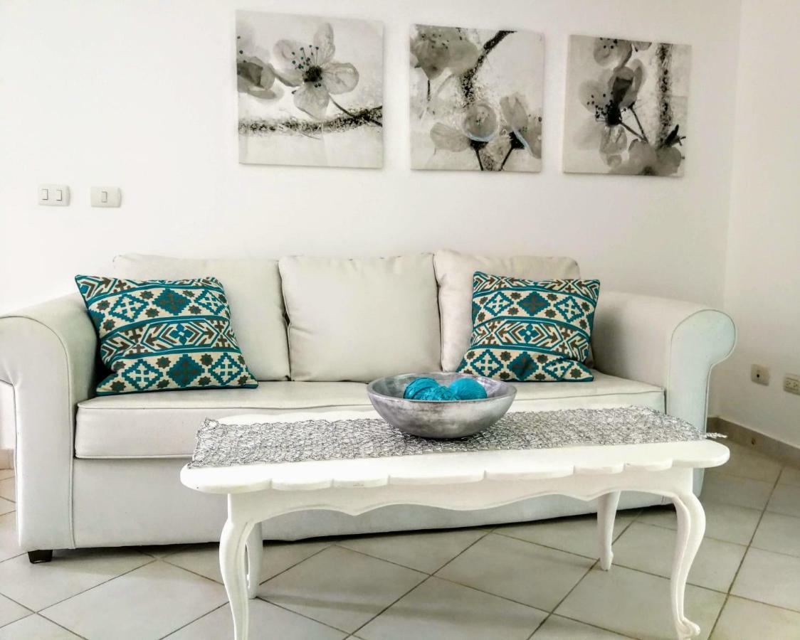 Hotel Truecost Suites Deluxe Playa Bavaro - Free Wifi & Free Beach Club Access