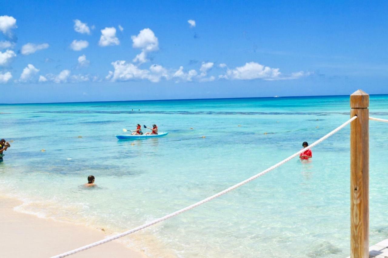 Beach Day @cadaquescaribe * Bayahibe