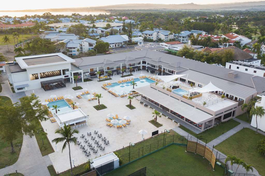 Emotions By Hodelpa Puerto Plata