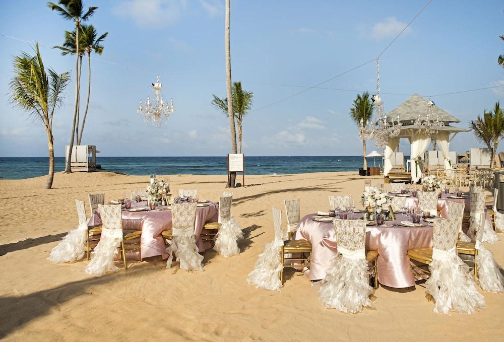 Hotel Azul Punta Cana, By Karisma 5*