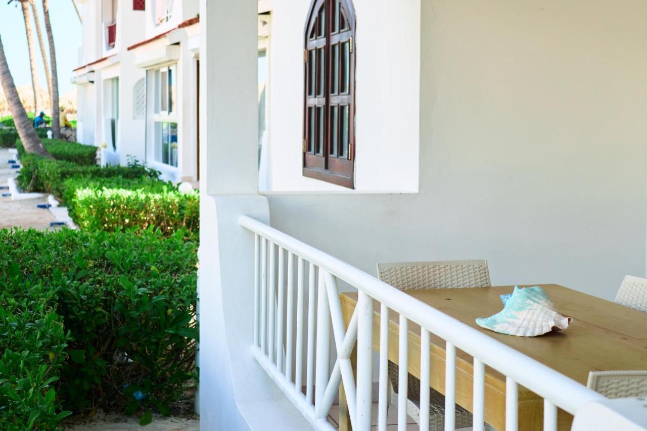 Hotel Corales Village