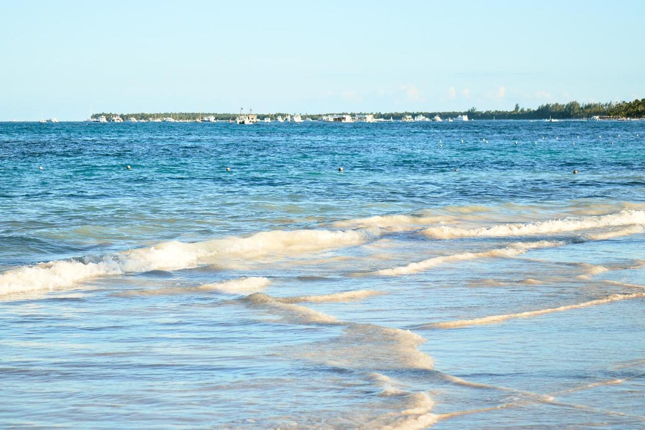 Corales Village Hotel 4*