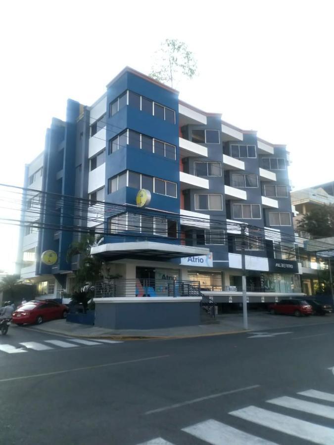 Jardines Metropolitanos 3*