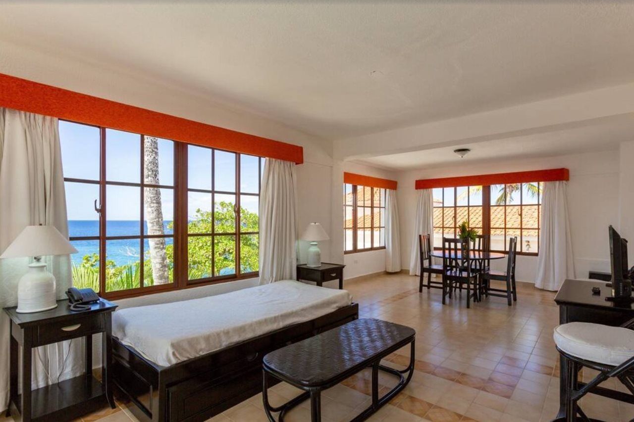 Hotel By The Sea Sosua