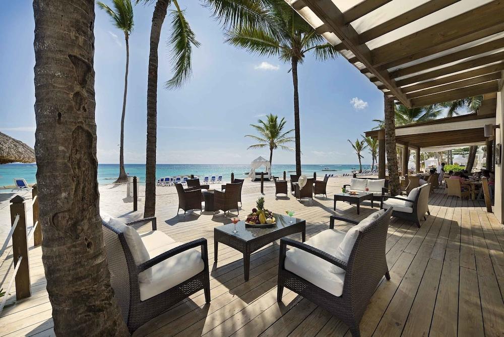 Hotel Privilege Club At Ocean Blue & 4*