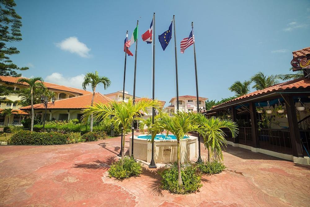 The Mt Hotel 3*