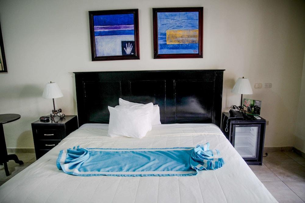 The Mt Hotel Bavaro
