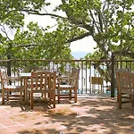 Vh - Victoria Resort & Beach