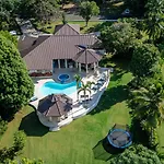 Villa Maud