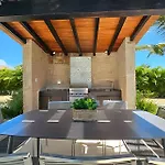 Villa Privada, 3 Dormitorios, Piscina Y Bbq