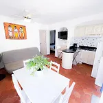 Beach Villas & Apartments Ocean & Garden View Wifi Bbq Beach Club & Spa