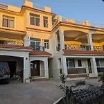 1Br Suite At Villa Costa Verde Near Playa Cofresi, Puerto Plata, With A Pool, Balcony And A Rooftop Terrace