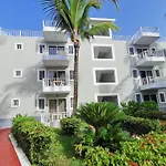 Coral Studios Deluxe Playa Los Corales