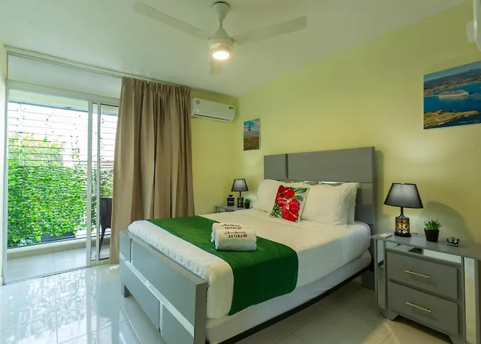 Air-Conditioning , Bbq, Downtown City, Just 3 Minutes From The Cable Car And The Beach