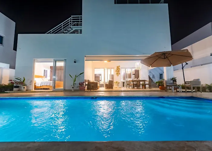 Villa Ruby Bella
