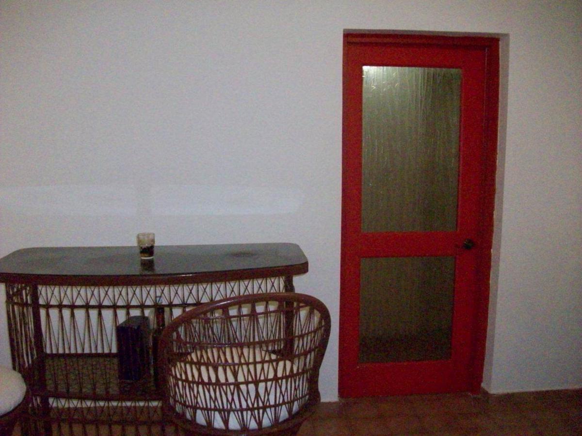 Dre Broeders Apartment *