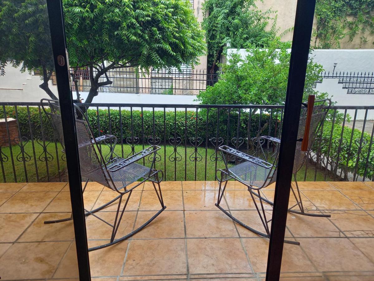 Aparthotel Perla De 2*