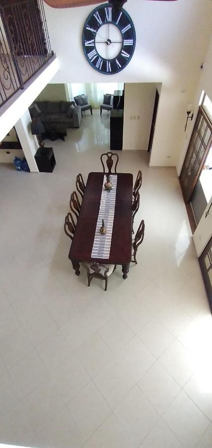 Pavillion Bed & Breakfast 2*
