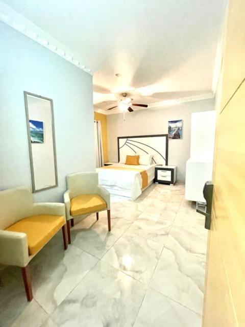 Bay Hotel