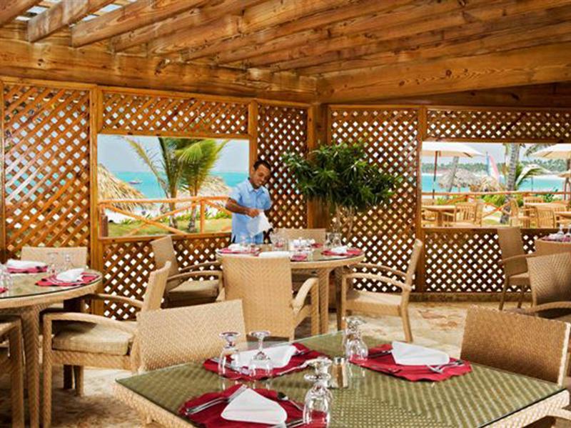 Vik Cayena Hotel
