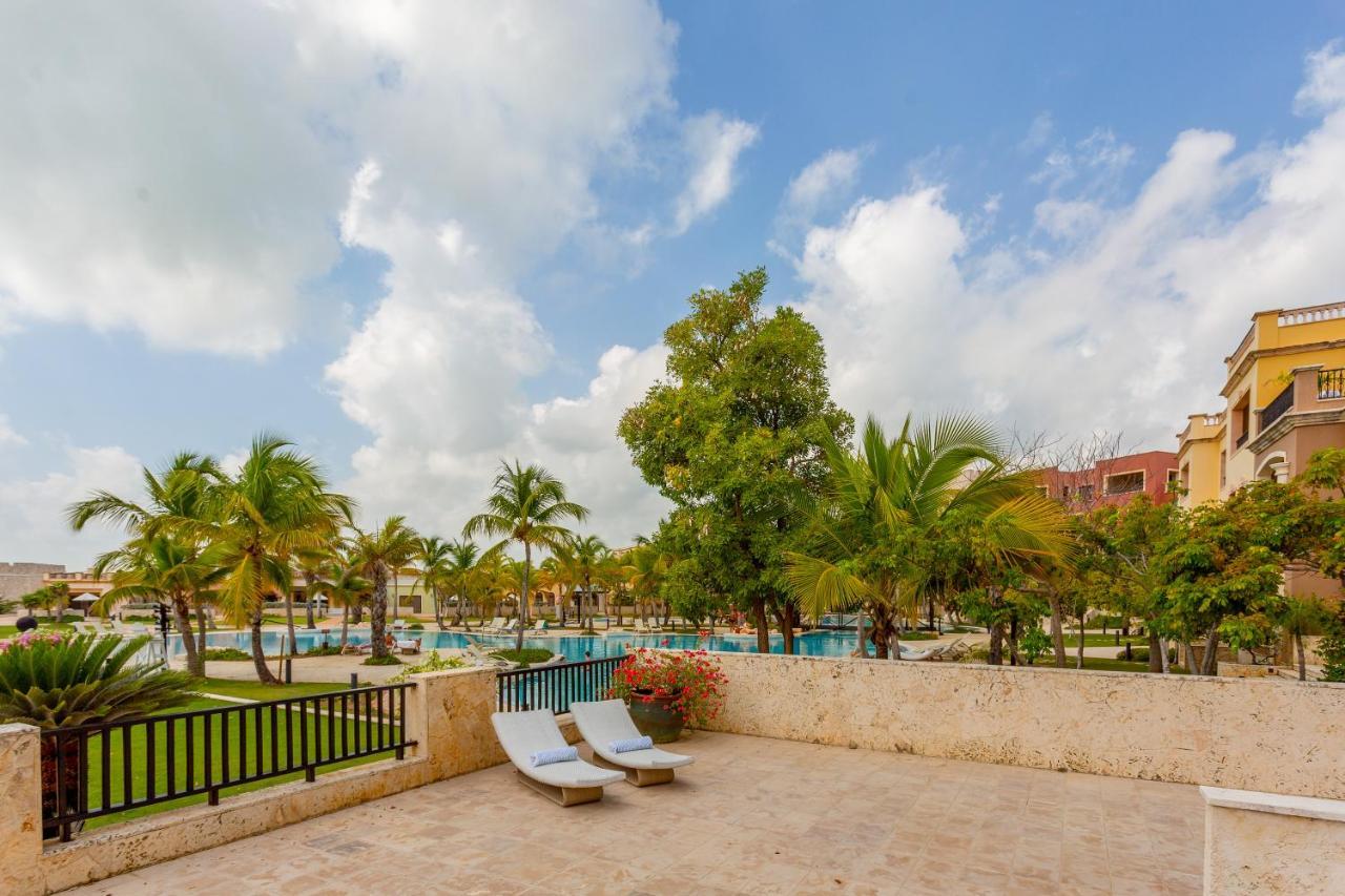 Luxe 1 Bedroom Cap Cana, Dr - Steps Away From Pool, King Bed, Caribbean Paradise! Apartment
