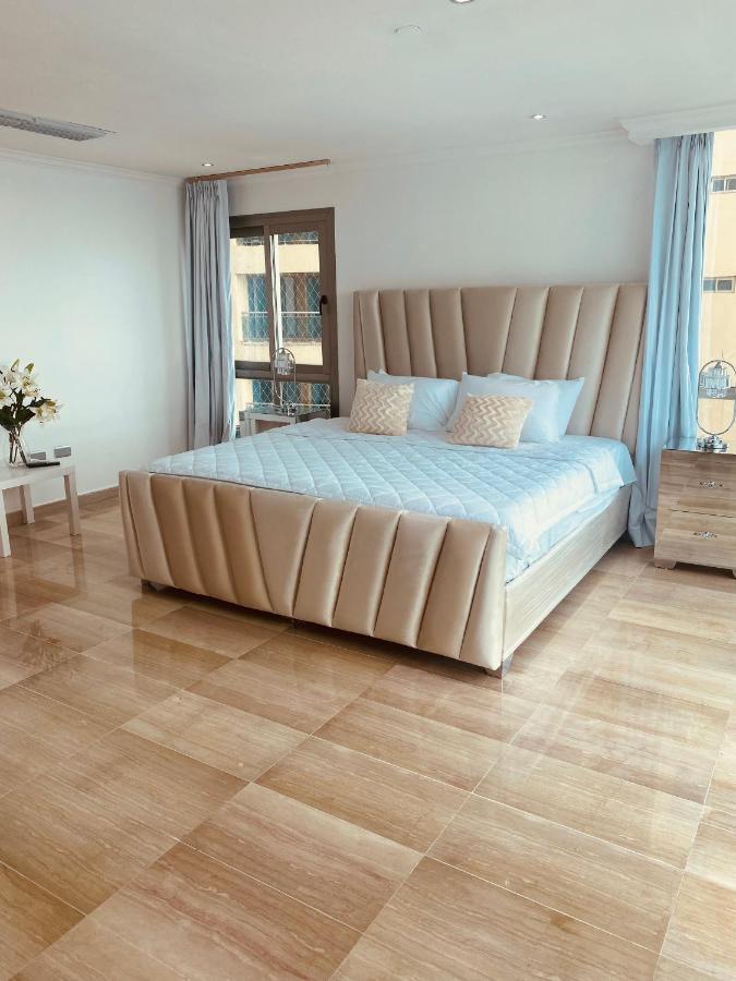 Apartment Malecon Vista Mar Privada Larimar, *