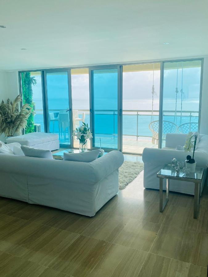 Malecon Vista Mar Privada Larimar, * Santo Domingo