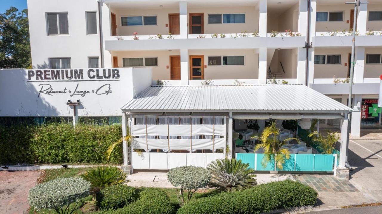 Aparthotel Instyle Residences At Infiniti Blu 4*