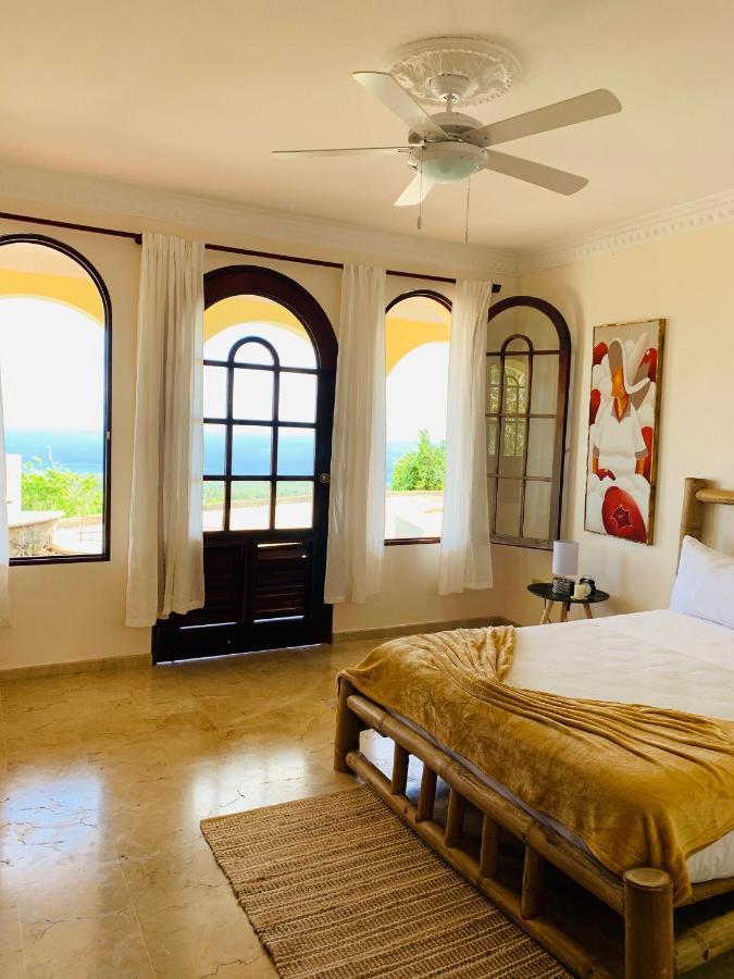 Homestay El Castillo Tropical *