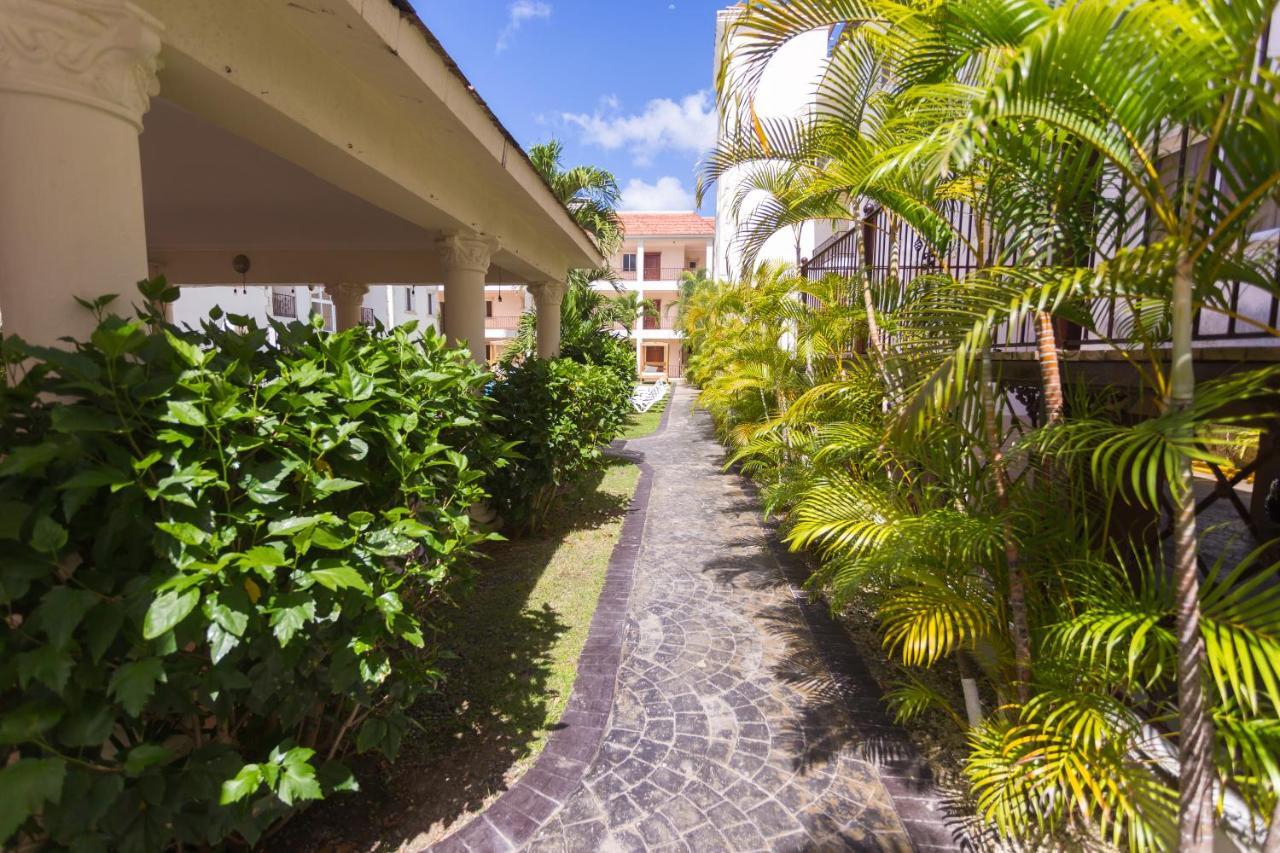 Apartment Big Whit Pool Jacuzzi Terrace