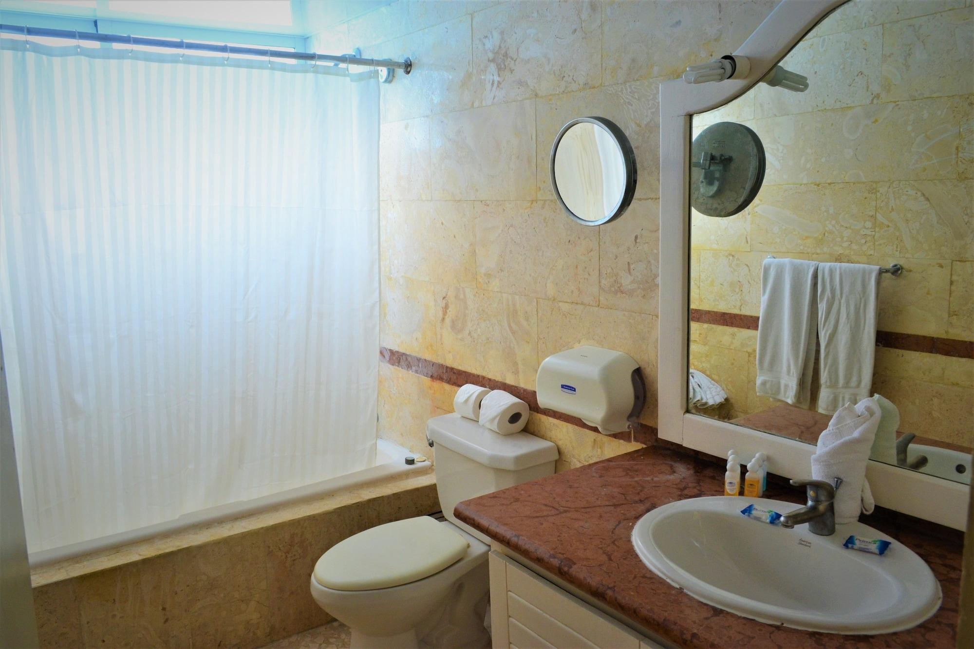 Hotel Victorian House Sosua