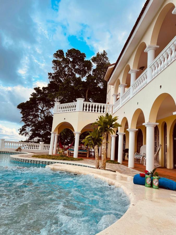 El Castillo Tropical Homestay